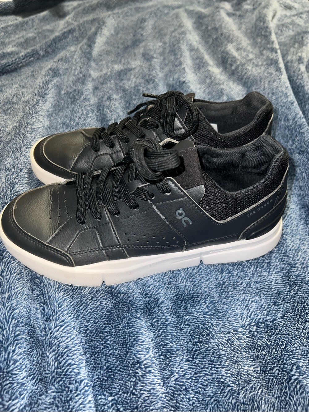 On Cloud Women's Speedboard Black Leather Sneakers with White Sole - Picture 3 of 8